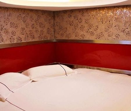 Harbin Xilong Hotel Mai Mai Street Branch Exteriör bild